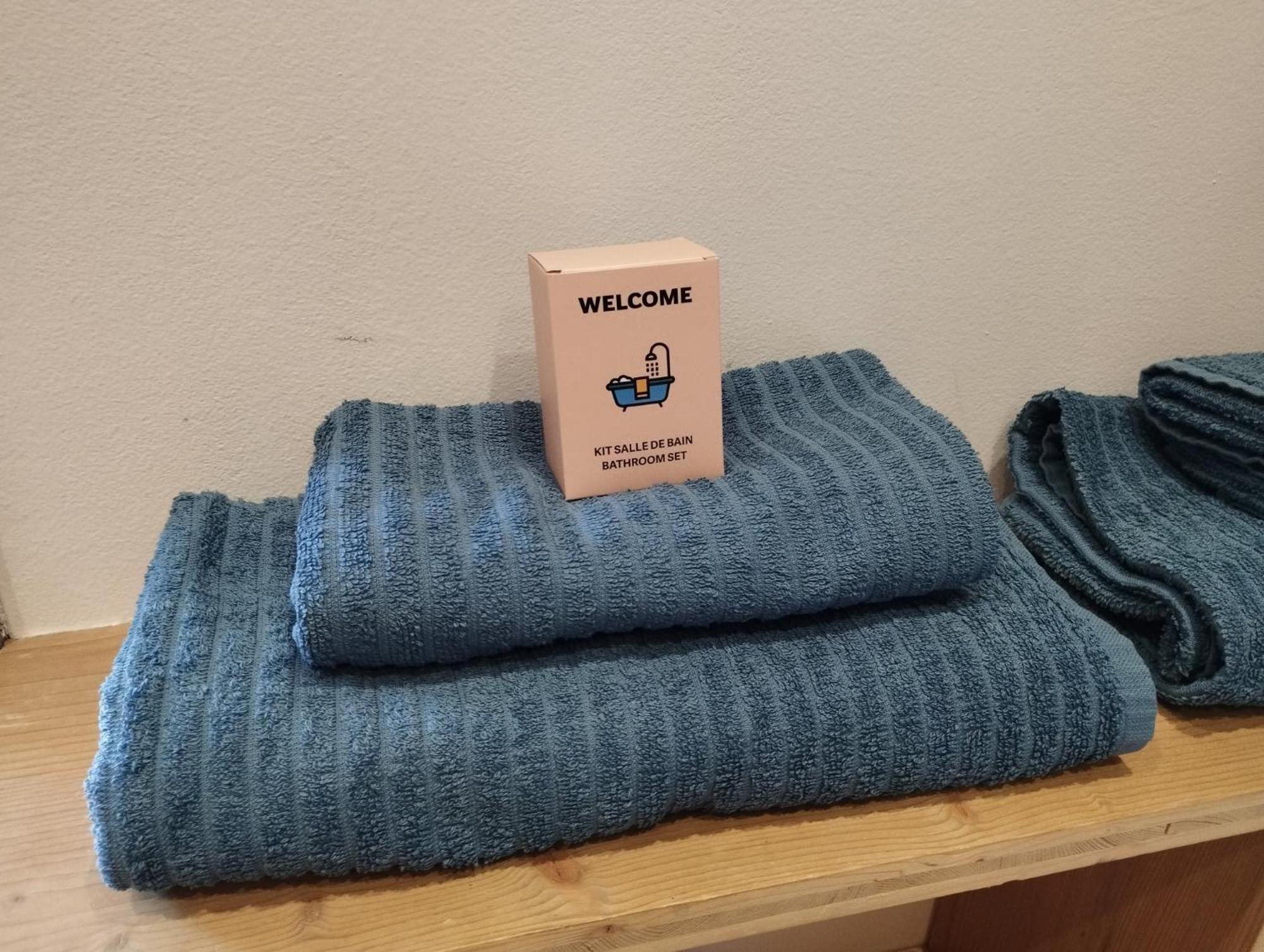Le Montana - Studio Rue Du Centre - Cosy Et Montagnard - Navette Les Gets Eksteriør bilde